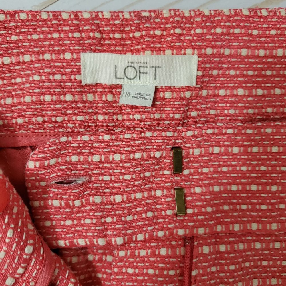 LOFT Boucle Shorts - Picture 4 of 5